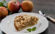 рецепт Насыпной яблочный пирог 3 стакана Просто Кухня