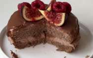 рецепт Шоколадный ПП торт с творожным кремом