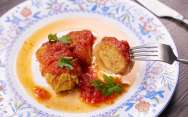 рецепт Голубцы из пекинской капусты в томатном соусе Просто Кухня