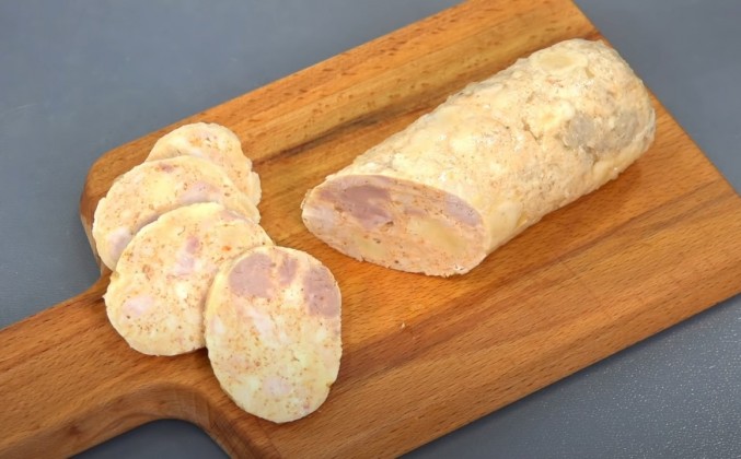 Домашняя колбаса из свинины и курицы в духовке рецепт