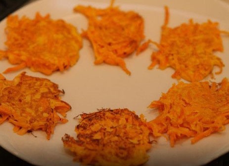 Рецепт постных картофельных котлет с рисом и морковью