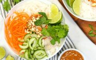 рецепт Рисовая лапша с овощами