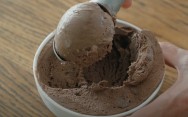 рецепт Вкусное домашнее шоколадное мороженое