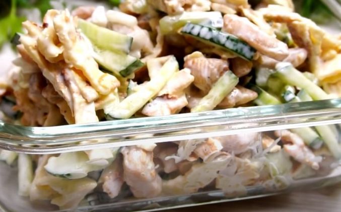 Салат с куриной грудкой и огурцами рецепт
