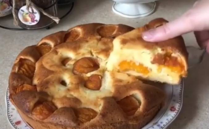 Как приготовить пирог с абрикосами и творогом: пошаговый рецепт