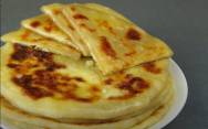 рецепт Быстрые Хачапури с сыром на сметане на сковороде