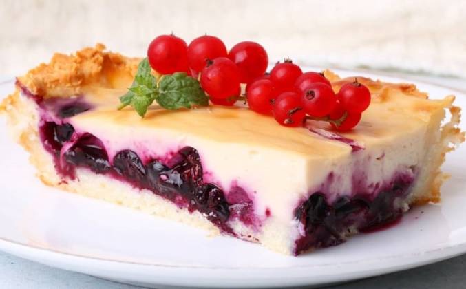 Пирог с заварным кремом и ягодами рецепт