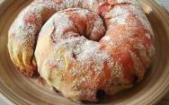 рецепт Штрудель с яблоками и изюмом
