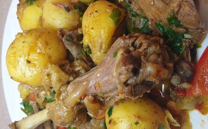 Тушёная картошка с курицей в кастрюле пошаговый рецепт 🍎