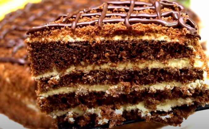 Шоколадно медовый торт Спартак со сметанным кремом рецепт