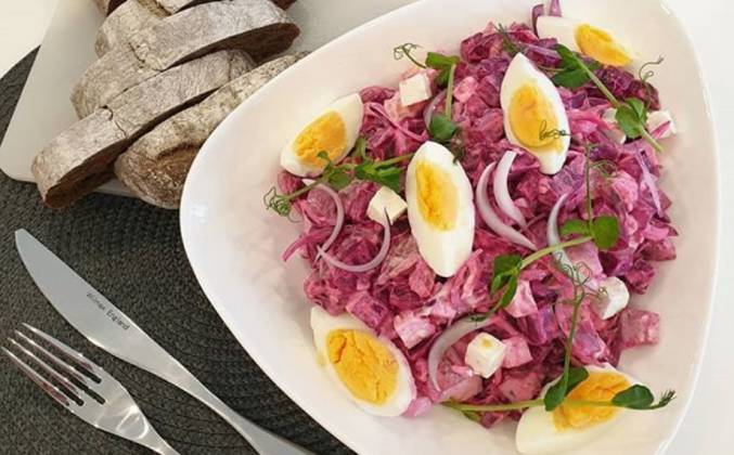 Ингредиенты на картофельный салат с селедкой