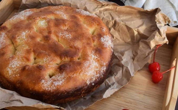 Сахарный пирог со сливками по-французски: пышный и ароматный