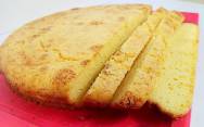 Кукурузный хлеб в духовке с сыром
