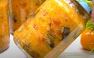 рецепт Суп солянка с грибами, капустой и помидорами в в банках на зиму
