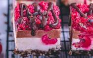 рецепт Шоколадно ванильный пирог без выпечки