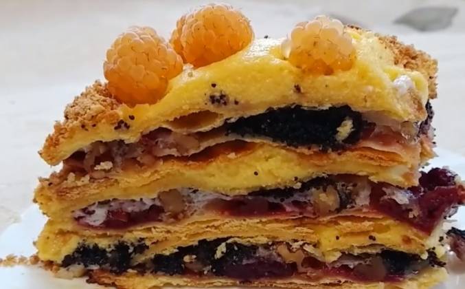 Торт Наполеон с заварным кремом и вишнями рецепт