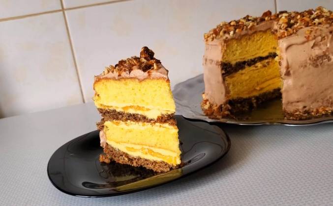 Бисквитный торт с кремом и персиками рецепт