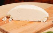 рецепт Адыгейский сыр в домашних условиях из молока