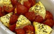 рецепт Запеченный адыгейский сыр с помидорами в духовке