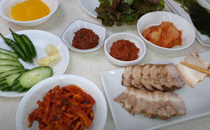 Отварная свинина Боссам по корейски рецепт