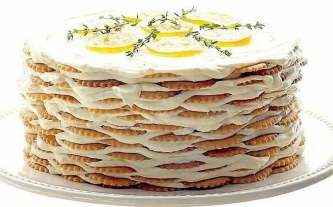 Торт из крекера со сметаной и желатином без выпечки - простой рецепт с пошаговыми фото