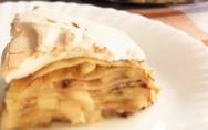 рецепт Домашний блинный торт с кремом и с яблоками