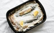 рецепт Запеченная рыба в соли в духовке