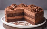 рецепт Шоколадный бисквитный торт со сметанным кремом