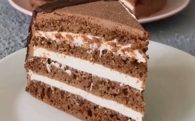 Рецепт Песочный шоколадный торт со сметанно-творожным кремом и вишней