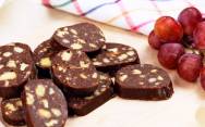 рецепт Шоколадная колбаса из печенья и какао
