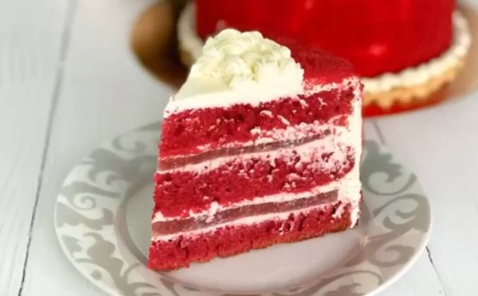 Торт Красный Бархат с клубникой рецепт