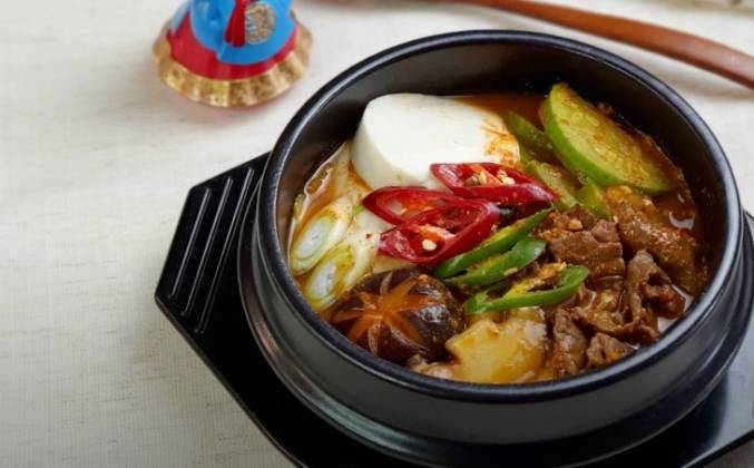 Суп из соевой пасты корейский Твенджан Чиге с говядиной рецепт