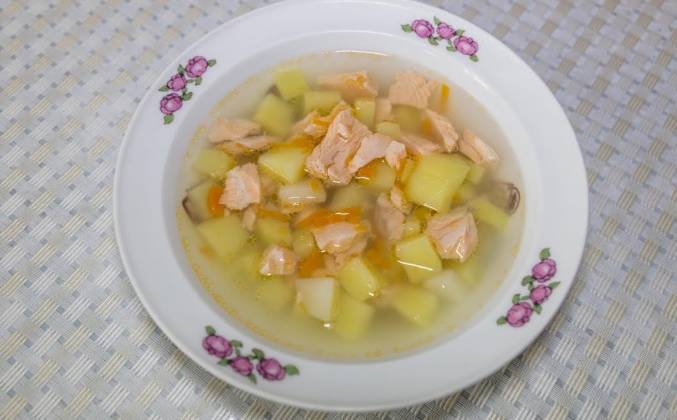 Простой рыбный суп из форели рецепт
