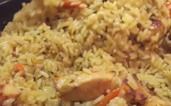Плов с Курицей на Сковороде блюдо по-узбекски с рисом