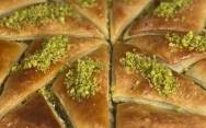 рецепт Слоеная пахлава домашняя с орехами