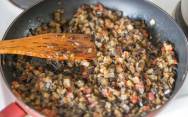 рецепт Как приготовить овощное рагу с баклажанами