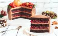 рецепт Шоколадный торт с клюквой
