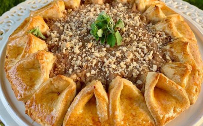 Яблочный пирог с грецкими орехами рецепт