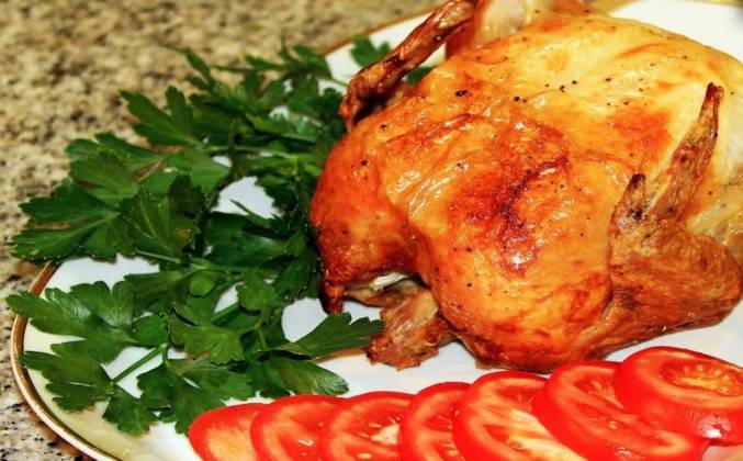 Курица в духовке запеченная целиком рецепт. Как приготовить курицу с хрустящей корочкой