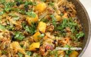 рецепт Тушеная капуста с фаршем и овощами ленивая на сковороде