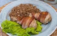рецепт Рулетики из куриной голени с беконом в духовке