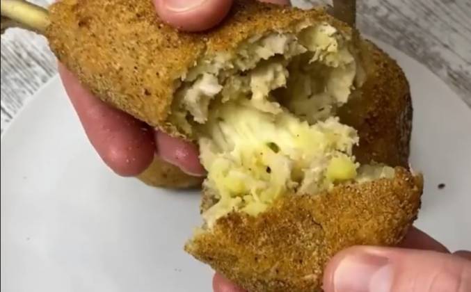 Куриные ножки с картошкой и сыром в духовке рецепт