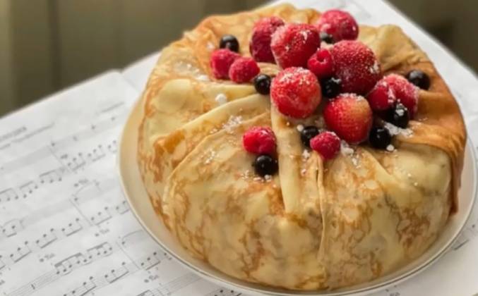 Вкусный и необычный торт из творога и печенья с ягодами — Кулинарные рецепты любящей жены