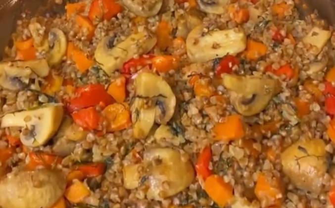 Гречка с грибами и морковью – пошаговый рецепт приготовления с фото