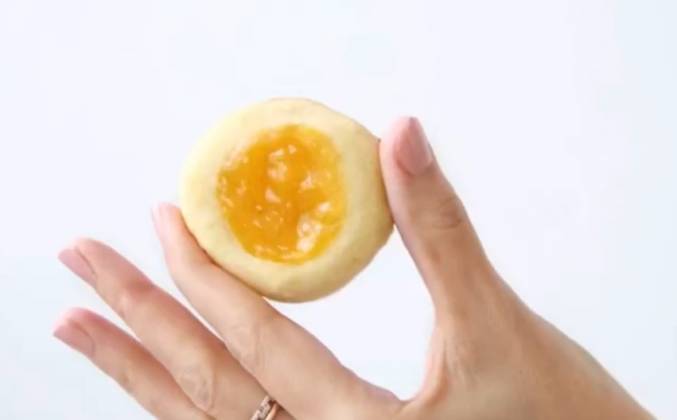 Нежное рассыпчатое печенье с лимонным курдом рецепт