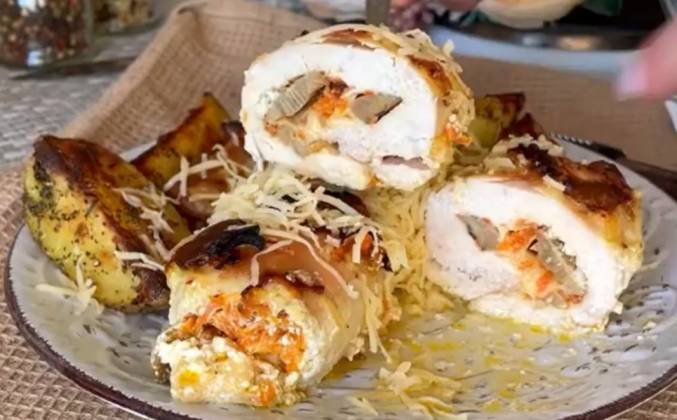Куриные рулетики с начинкой рецепты с фото с грибами и сыром в духовке