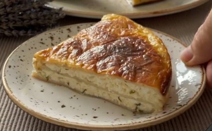 Ленивый пирог с сыром и творогом рецепт