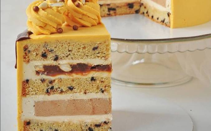 Арахисовый торт с шоколадом и карамелью рецепт