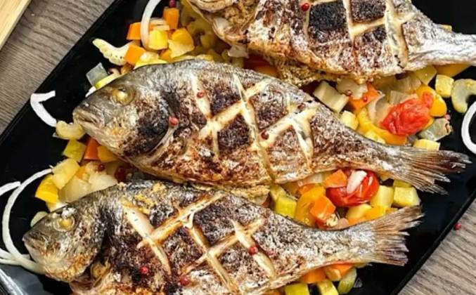Как запечь рыбу дорадо в духовке с овощами рецепт