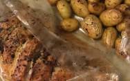 рецепт Ножки индейки запеченные в духовке в рукаве с картошкой